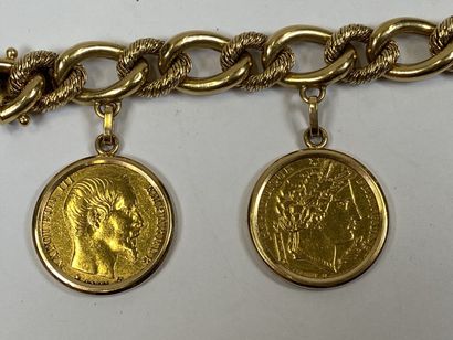 Bracelet in 18K yellow gold with gourmette...