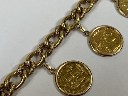 Bracelet in 18K yellow gold with gourmette...