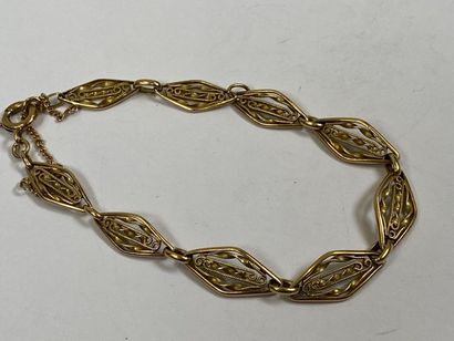 18K yellow gold bracelet with openwork and...