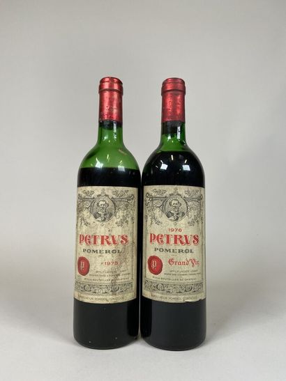 POMEROL. Pétrus. Lot :
- 1975. 1 bt. (vidange,...