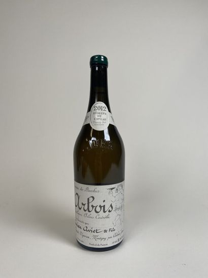 ARBOIS. Domaine Lucien Aviet. Cuvée l'Étrange....
