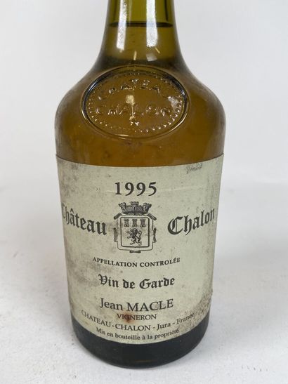 CHATEAU CHALON. Domaine Jean Macle. 1995....