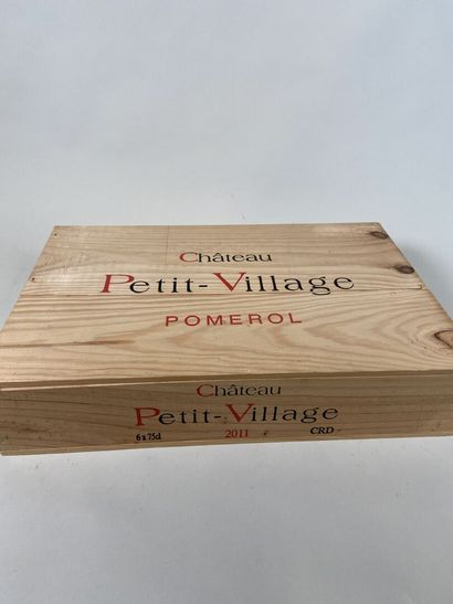 POMEROL. Château Petit-Village. 2011. 6 bt....