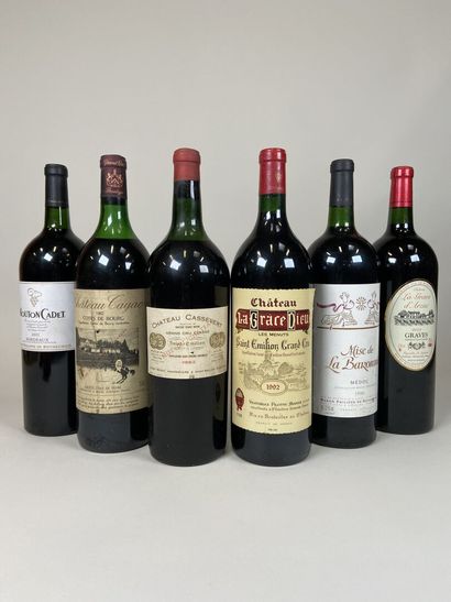 Lot of beautiful magnums Bordeaux :
- SAINT...