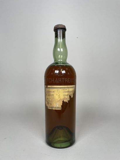 CHARTREUSE. Yellow. Voiron 1941-1951. 1 bt....