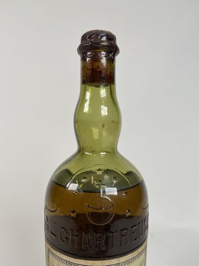 CHARTREUSE. Green. Voiron 1941-1951 or 1951-1956....