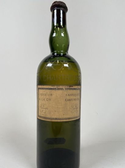 CHARTREUSE. Yellow. Voiron 1941-1951. 1 bt....