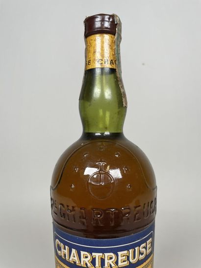 CHARTREUSE. Yellow. Voiron 1956-1964. 1 bt....