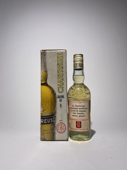 CHARTREUSE. Yellow. Seeon 1966-1982. 1 bt...