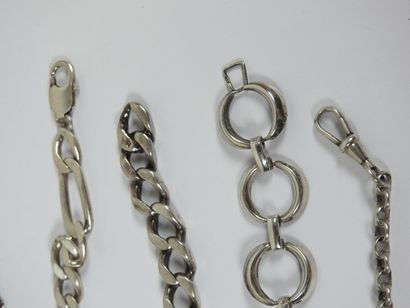 Ensemble de 8 bracelets en argent dont :...