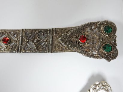 Afrique XXe.
Lot de bijoux berbère en argent...