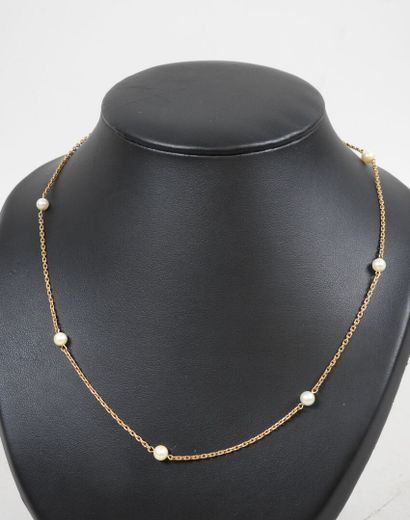 Necklace in gilded metal with forçat links...