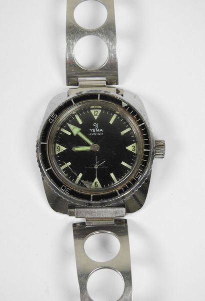 YEMA.
Wristwatch model 