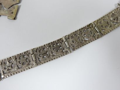 Afrique XXe.
Lot de bijoux berbère en argent...
