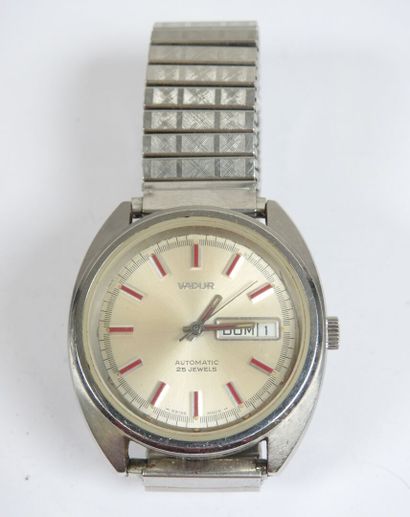 VADUR.
Men's watch in steel, automatic movement,...