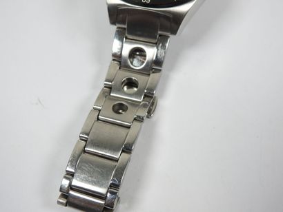 TISSOT.
Montre-bracelet d'homme en acier,...
