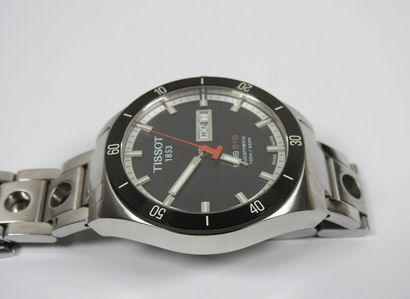 TISSOT.
Montre-bracelet d'homme en acier,...