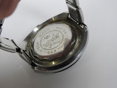BASIS.
Diving wristwatch in steel, mechanical...