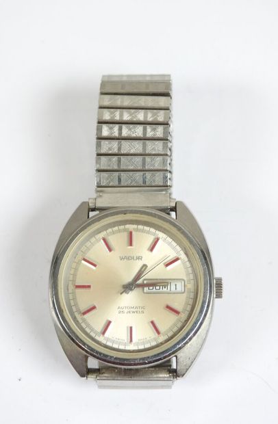 VADUR.
Men's watch in steel, automatic movement,...