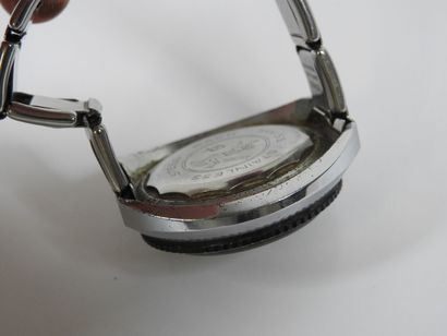 BASIS.
Diving wristwatch in steel, mechanical...