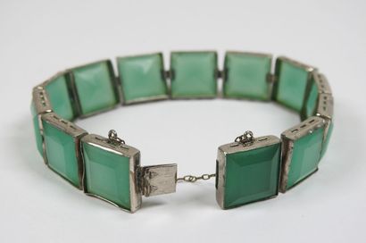 Silver or metal bracelet adorned with 13...