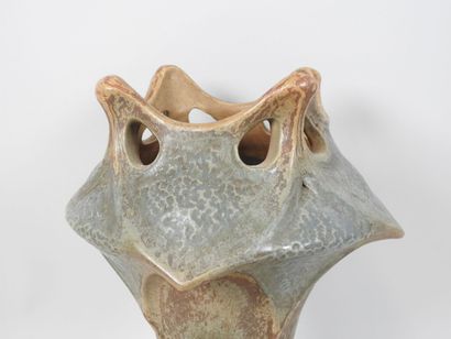 Joseph MOUGIN (1876-1961).
Vase en grès à...