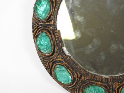 GOBBESSO, MURANO, circa 1960.
Miroir en résine...