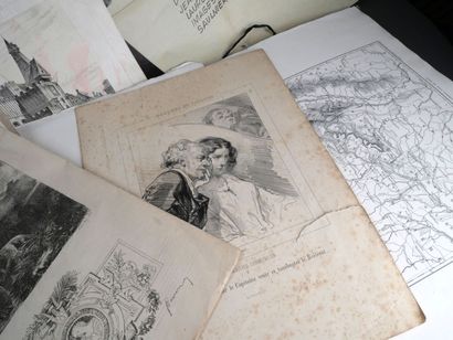 Lot d'environ 50 documents dont affiches...