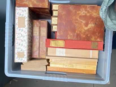 Lot d'environ 18 volumes, littérature et...