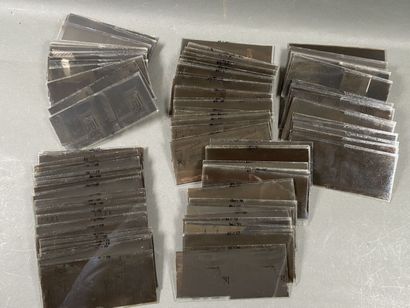 lot de 124 vues stéréoscopiques sur verre...
