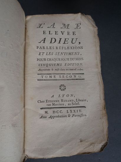 [Papier dominoté] 3 volumes : L'âme élevée...