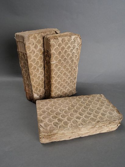 [Papier dominoté] 3 volumes : L'âme élevée...