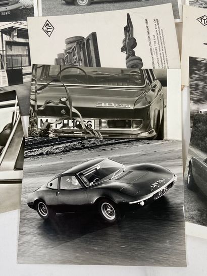 Lot de photos presse automobile (x19).