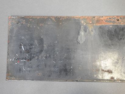 Plaque émaillée indicative routière. 
Lettrage...