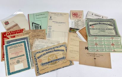 Lot de documents divers dont papiers entête,...