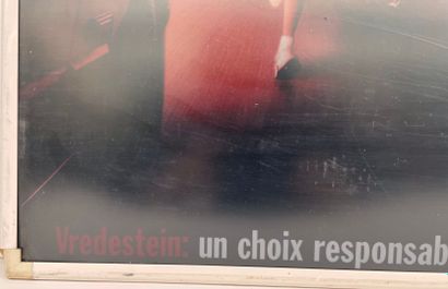 VREDESTEIN. 
Panneau publicitaire lumineux...
