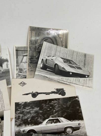 Lot de photos presse automobile (x19).