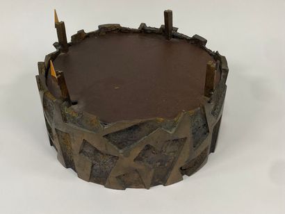 Jean-Claude REUSSNER (1929-2018).
Large circular...