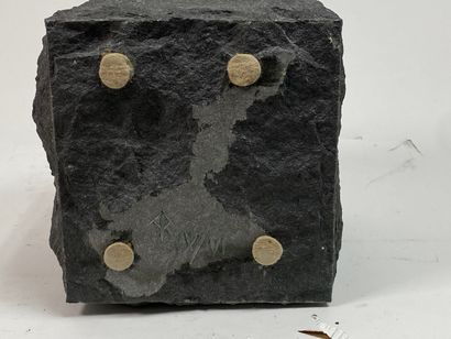 Jean-Claude REUSSNER (1929-2018).
Yo. 
Sculpture...