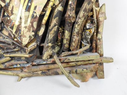 Alex BURKE (1944).
Composition en bois polychrome.
Signée...