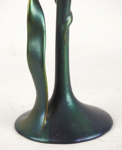 Vilmos ZSOLNAY (1840 - 1900)
Vase en céramique...