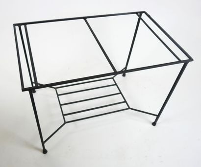 Petite table basse rectangulaire à structure...