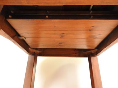 Silvio COPPOLA (1920-1986).
Table de salle...