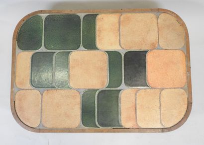 Roger CAPRON (1922-2006).
Table basse rectangulaire...
