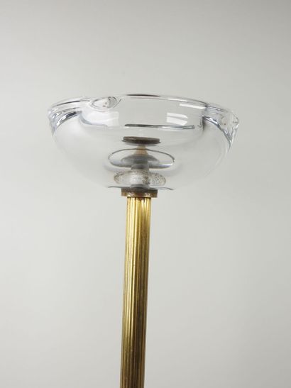 Cendrier circulaire en cristal monté sur...