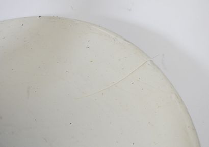 Eero SAARINEN (1910-1961) dans le goût de.
Chaise...