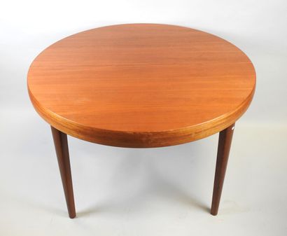 Table de salle à manger en bois à plateau...