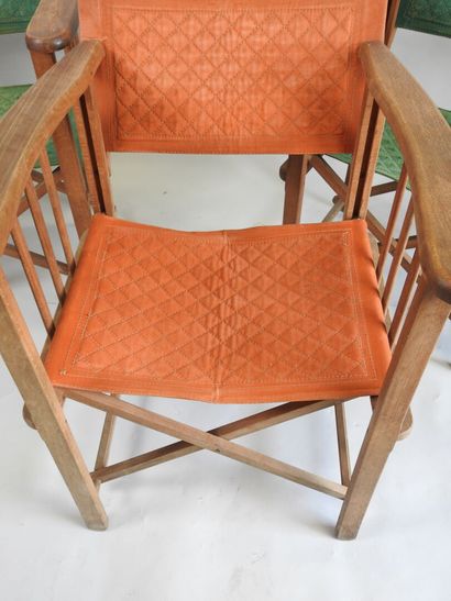 CLAIRITEX, XXe.
Trois chaises pliantes en...