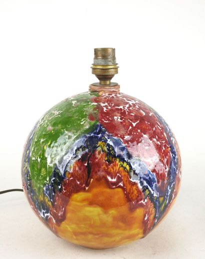 Raymond RAFFOUR (1901-1988).
Lampe boule...