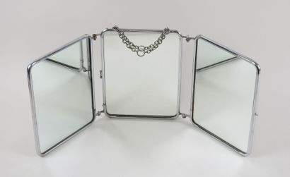 Miroir triptyque de barbier en métal chromé...